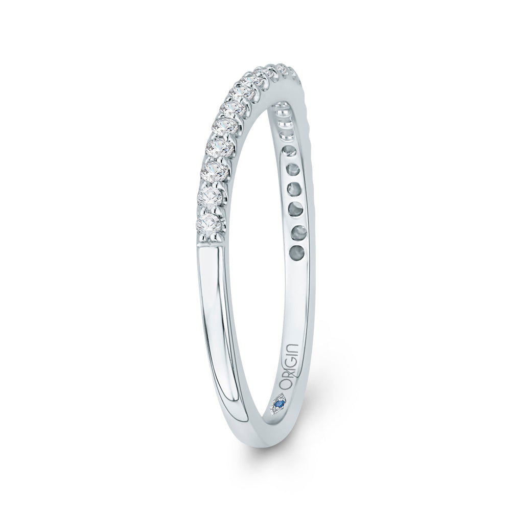 Round Diamond Half-Eternity Wedding Band In 14K White Gold